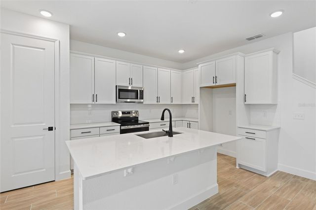 765 WEKIVA RIDGE DRIVE, Mount Dora, FL 32757