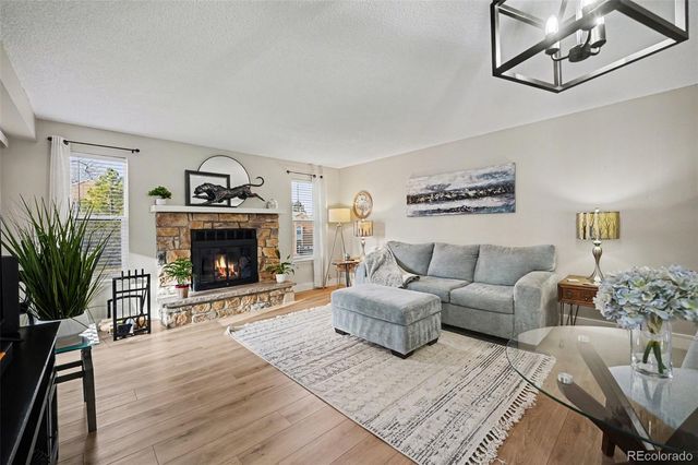 4284 S Salida Way 12, Aurora, CO 80013