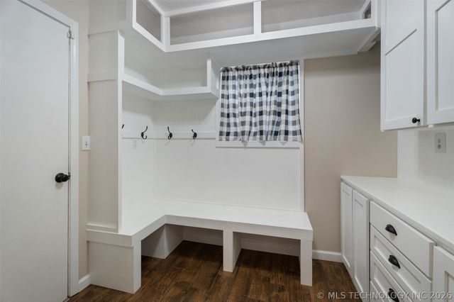 5916 Cornell Drive, Bartlesville, OK 74006