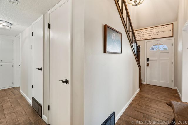 5916 Cornell Drive, Bartlesville, OK 74006