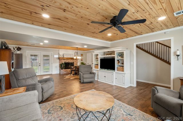 5916 Cornell Drive, Bartlesville, OK 74006