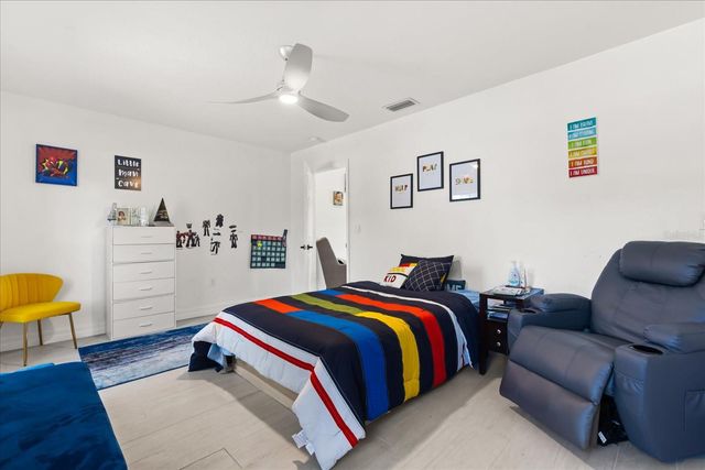 812 CHASTAIN ROAD, Seffner, FL 33584