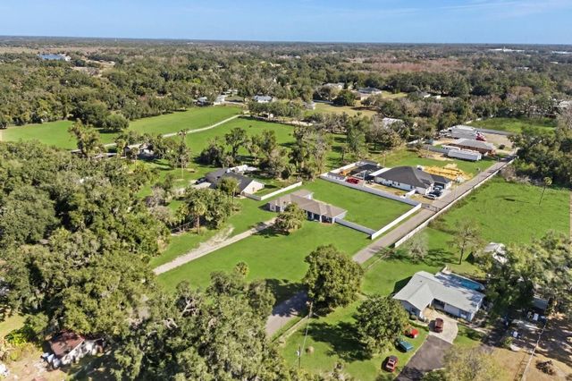 812 CHASTAIN ROAD, Seffner, FL 33584