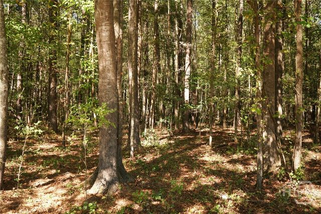 1092 Cooper Gin Road, Statham, GA 30666