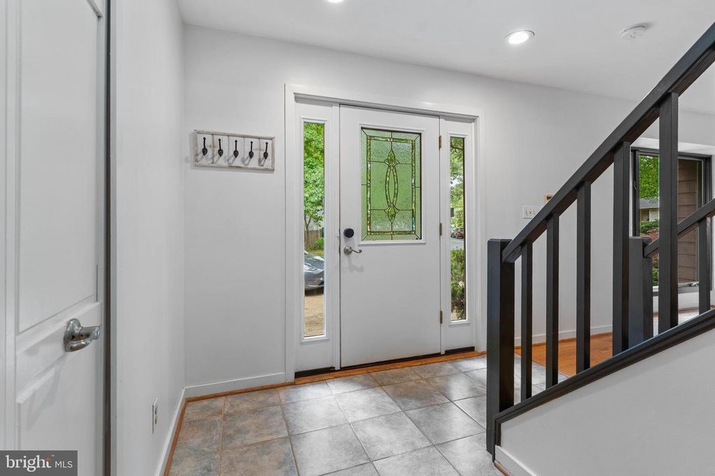 Image 10 of property listing at 771 MACSHERRY DR, Arnold, MD 21012