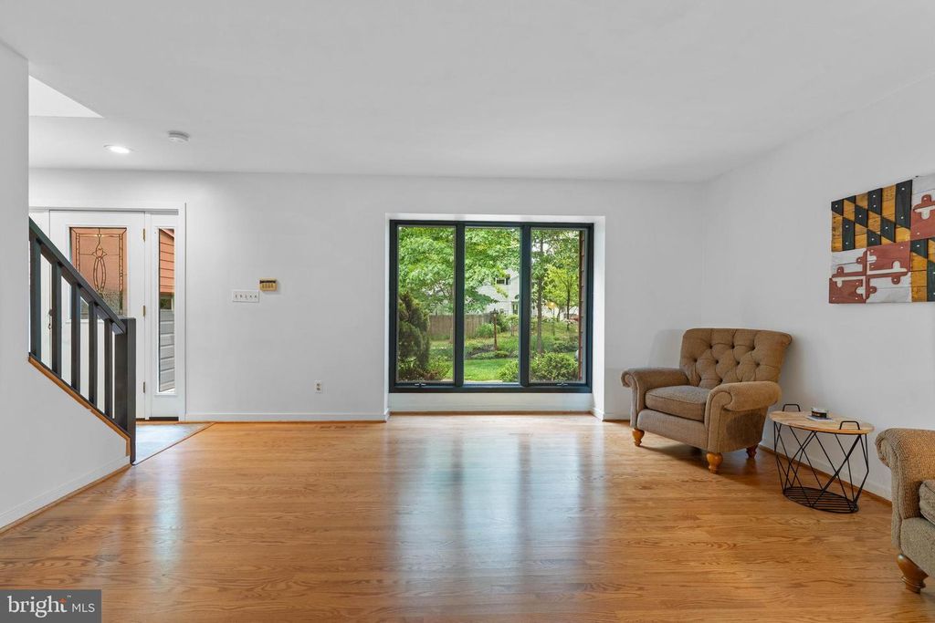 Image 12 of property listing at 771 MACSHERRY DR, Arnold, MD 21012
