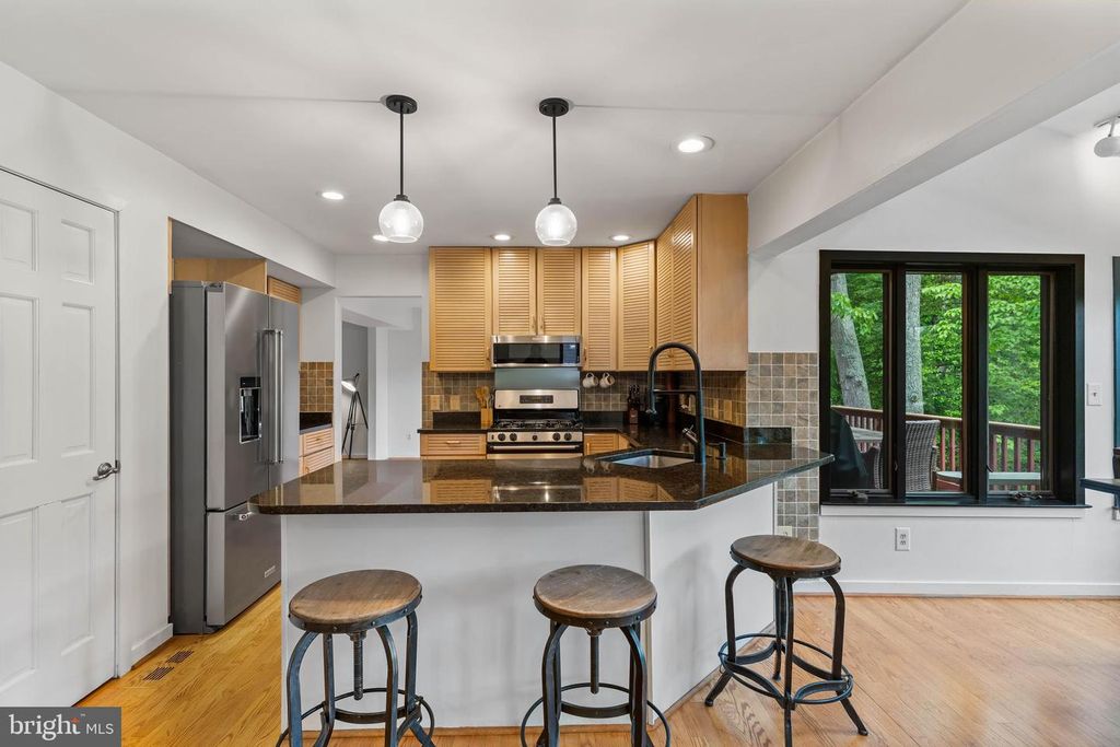 Image 20 of property listing at 771 MACSHERRY DR, Arnold, MD 21012
