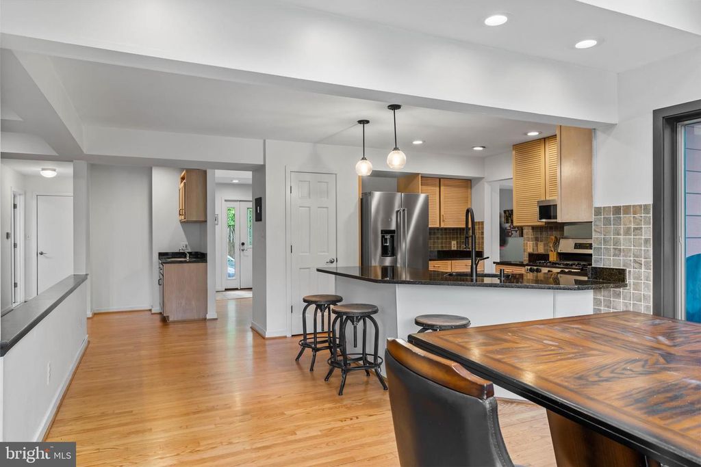 Image 23 of property listing at 771 MACSHERRY DR, Arnold, MD 21012