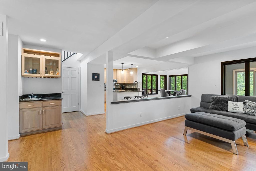 Image 29 of property listing at 771 MACSHERRY DR, Arnold, MD 21012