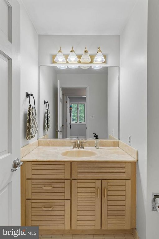 Image 33 of property listing at 771 MACSHERRY DR, Arnold, MD 21012