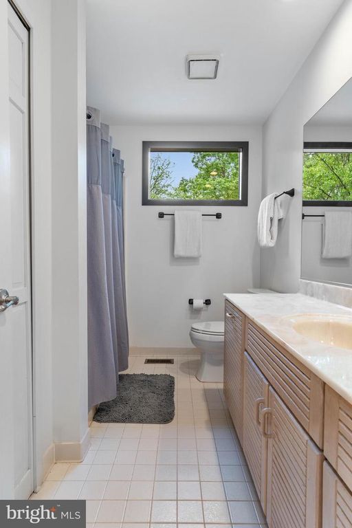 Image 48 of property listing at 771 MACSHERRY DR, Arnold, MD 21012