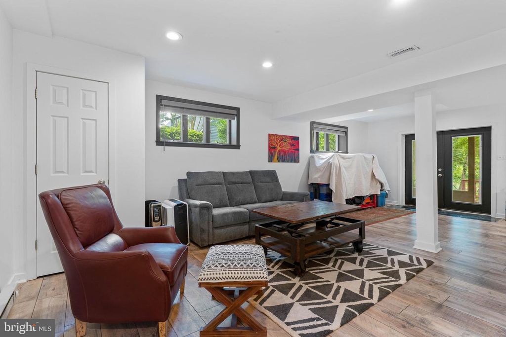 Image 55 of property listing at 771 MACSHERRY DR, Arnold, MD 21012