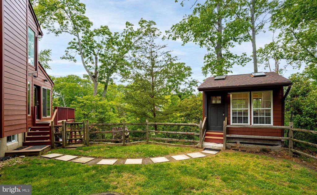 Image 63 of property listing at 771 MACSHERRY DR, Arnold, MD 21012