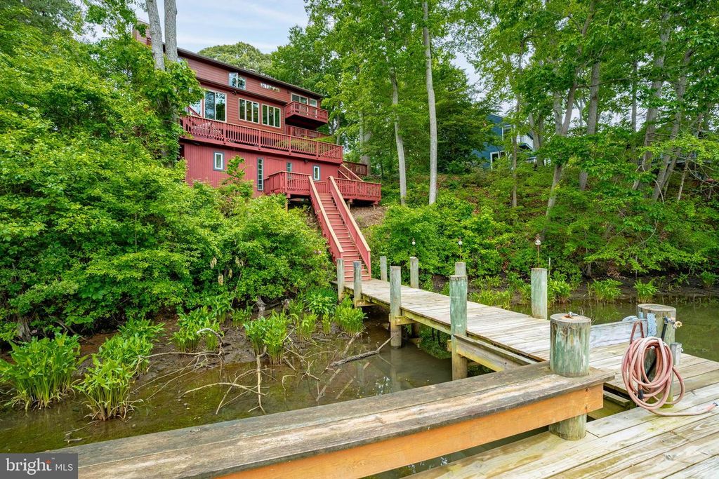 Image 78 of property listing at 771 MACSHERRY DR, Arnold, MD 21012