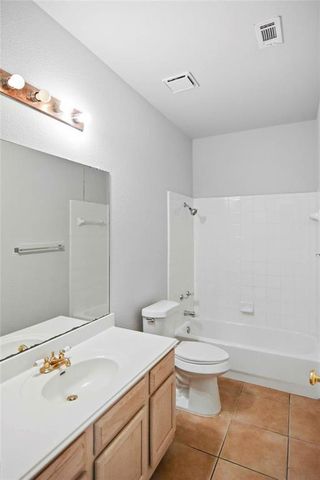 17504 Lake Pines DR, Round Rock, TX 78681