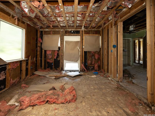 439 Nash, San Antonio, TX 78223