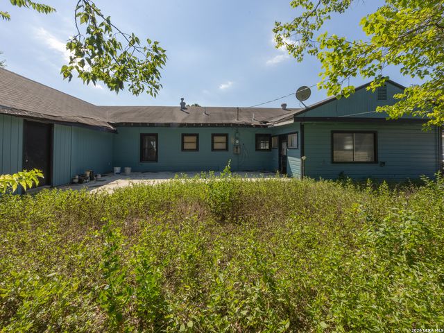 439 Nash, San Antonio, TX 78223
