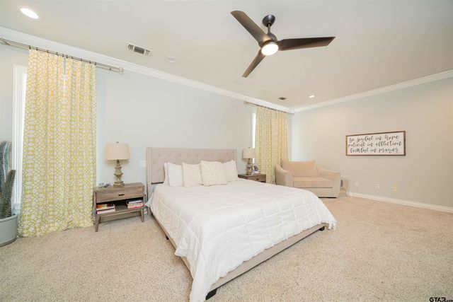 219 Hunters Cir, Longview, TX 75605