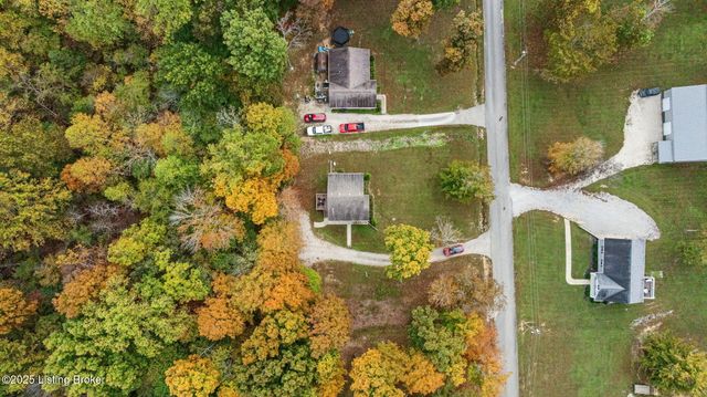 107 Riverside Ln, Falls Of Rough, KY 40119