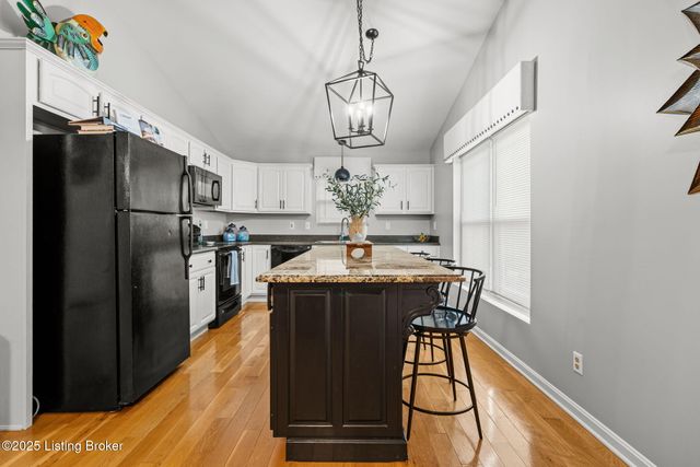 107 Riverside Ln, Falls Of Rough, KY 40119