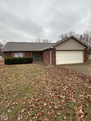 5625 Valley Ridge Trail, Jonesboro, AR 72404