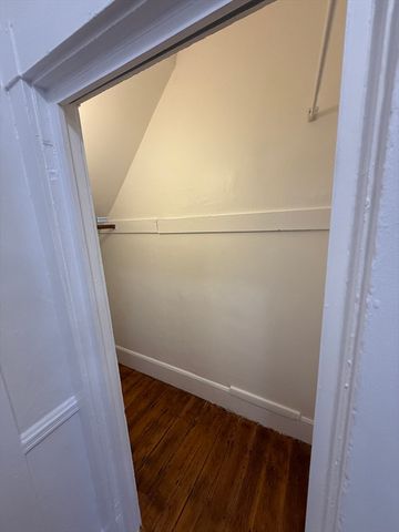 9 North Park Street 1A, Watertown, MA 02472