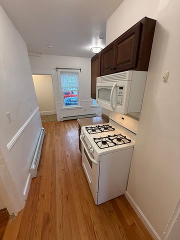 9 North Park Street 1A, Watertown, MA 02472