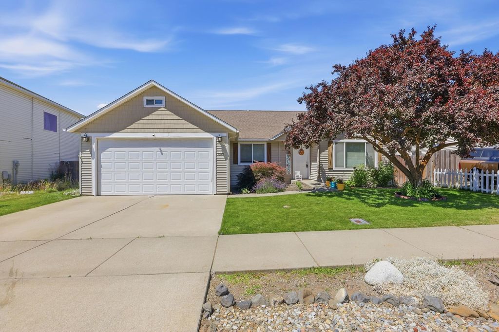 1038 S WEST Dr, Airway Heights, WA 99001 photo 4