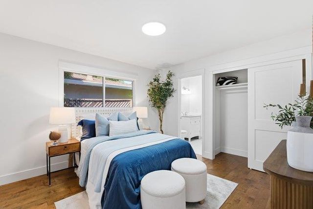2155 Sterling Avenue, Menlo Park, CA 94025