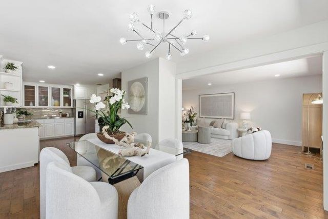 2155 Sterling Avenue, Menlo Park, CA 94025