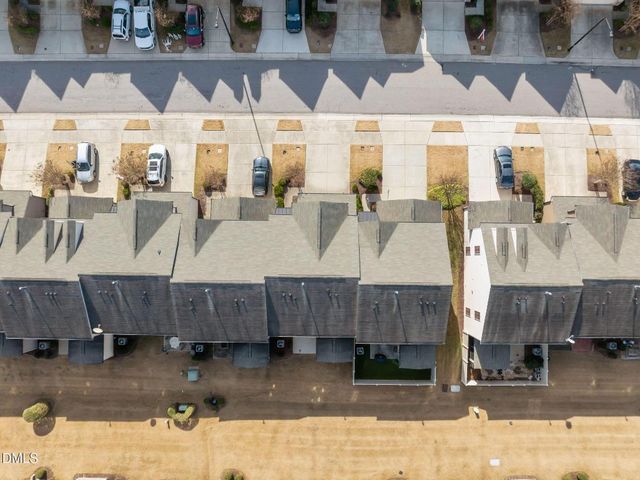 512 Brier Crossings Loop, Durham, NC 27703