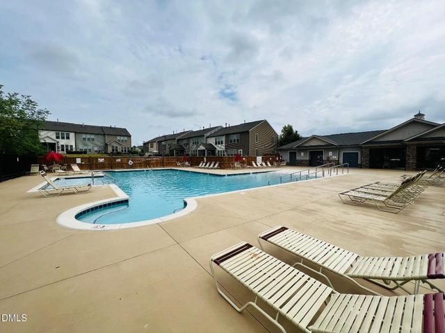 512 Brier Crossings Loop, Durham, NC 27703