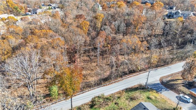 9087 Bluff Drive, Rogers, AR 72756