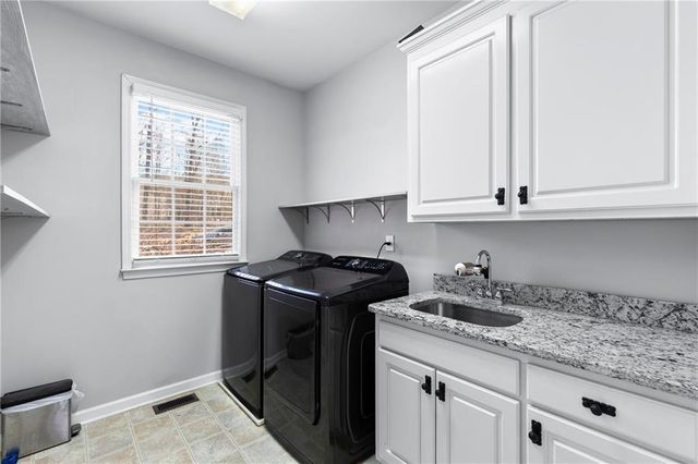 2341 Herring Woods Trail, Grayson, GA 30017