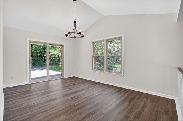 6030 BURNSIDE LANDING DR, Burke, VA 22015