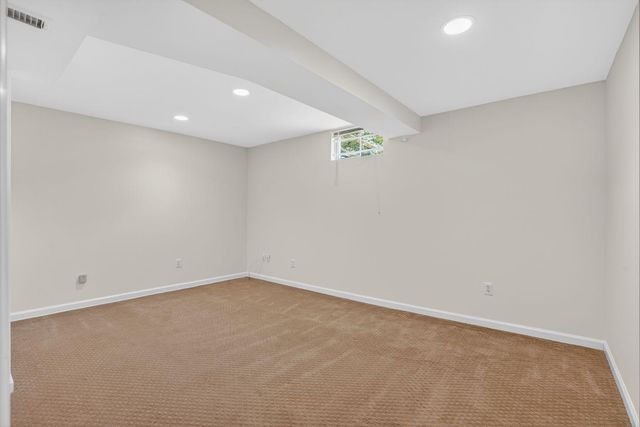 6030 BURNSIDE LANDING DR, Burke, VA 22015