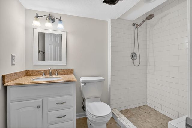 6030 BURNSIDE LANDING DR, Burke, VA 22015