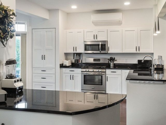 541 Golf Course Road, South Burlington, VT 05403