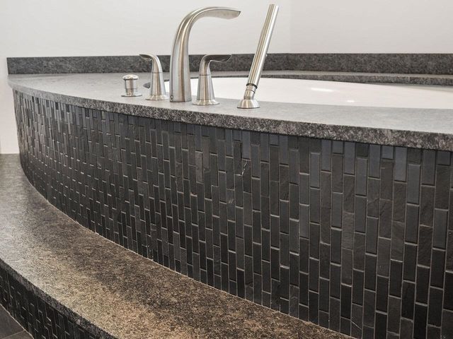 541 Golf Course Road, South Burlington, VT 05403