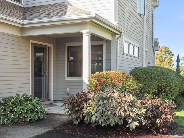 541 Golf Course Road, South Burlington, VT 05403