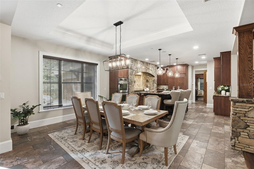 Image 17 of property listing at 713 MAIN STREET, Windermere, FL 34786