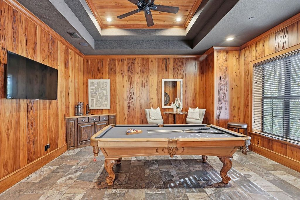 Image 26 of property listing at 713 MAIN STREET, Windermere, FL 34786