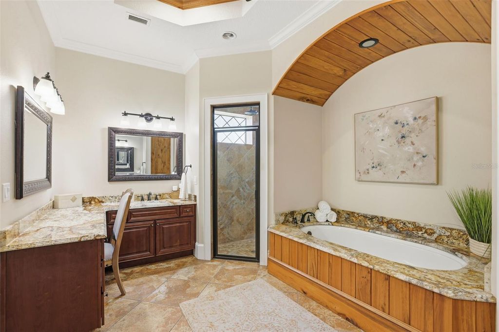 Image 31 of property listing at 713 MAIN STREET, Windermere, FL 34786