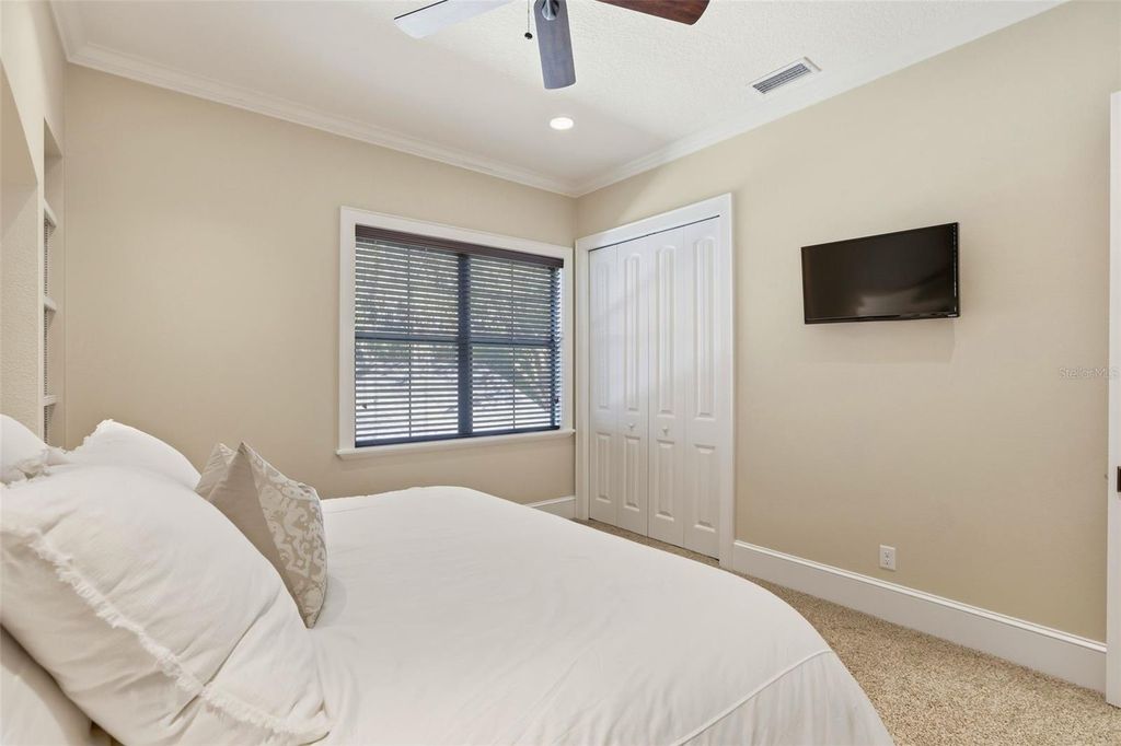 Image 46 of property listing at 713 MAIN STREET, Windermere, FL 34786