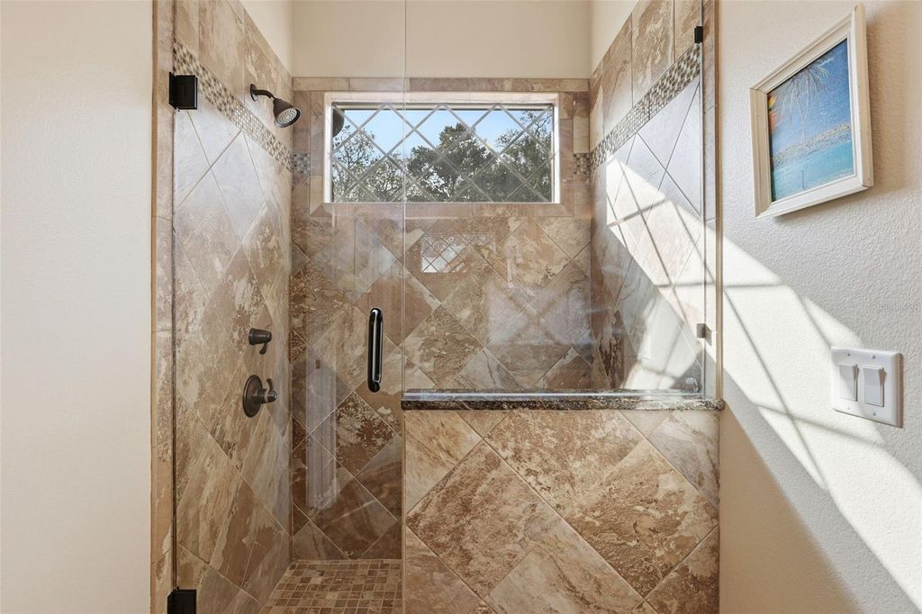 Image 49 of property listing at 713 MAIN STREET, Windermere, FL 34786