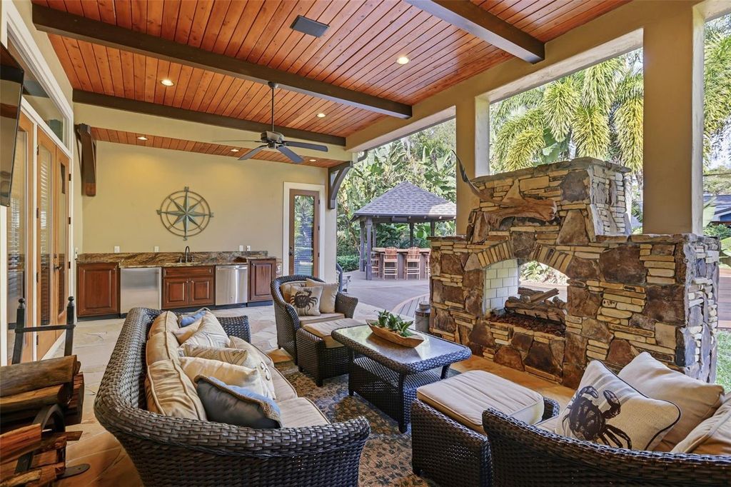 Image 58 of property listing at 713 MAIN STREET, Windermere, FL 34786