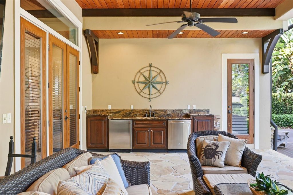 Image 59 of property listing at 713 MAIN STREET, Windermere, FL 34786