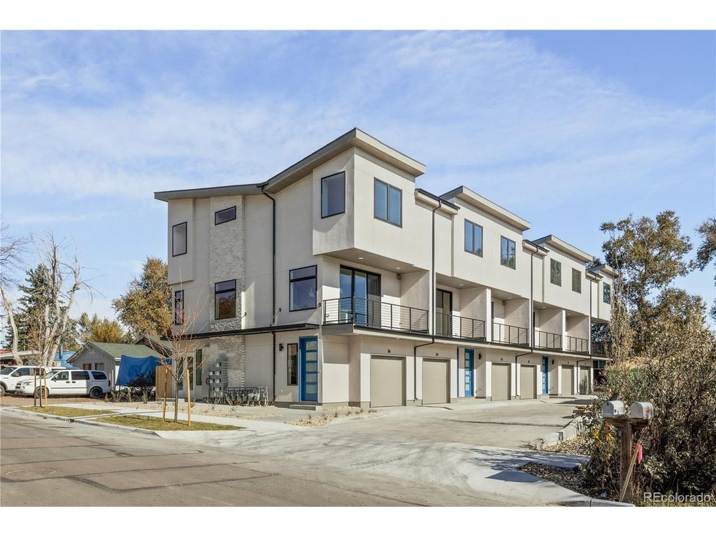 1678 Tabor St, Lakewood, CO 80215