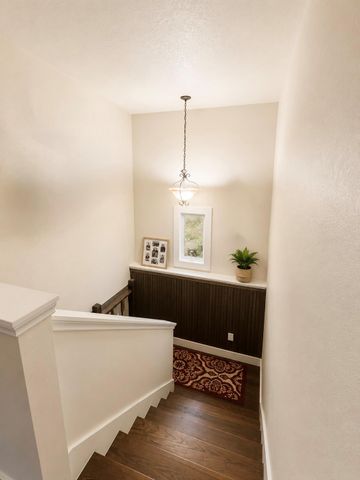 2905 Newton DR, Lago Vista, TX 78645