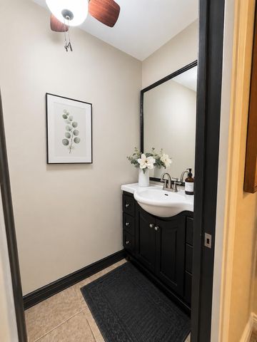 2905 Newton DR, Lago Vista, TX 78645